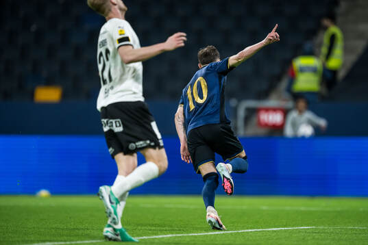 AIKs Bersant Celina jublar