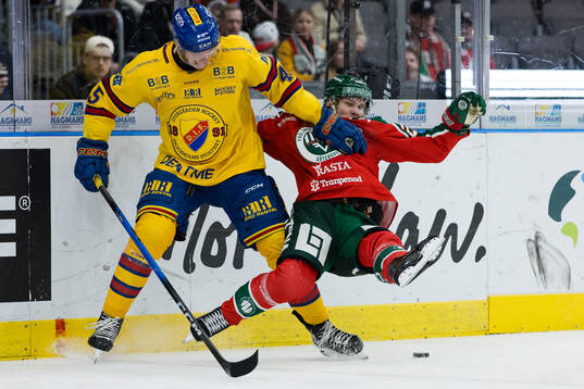 Djurgårdens Hugo Blixt och Frölundas Arttu Ruotsalainen