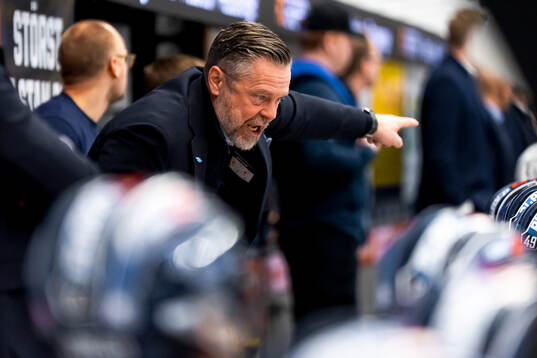 Växjös assisterande tränare Fredrik Hellgren