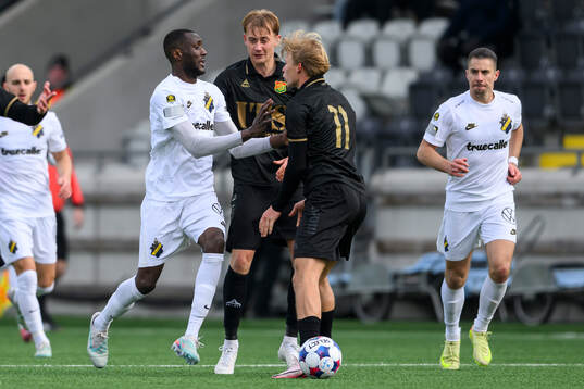 AIKs Ibrahim Cisse , GAISs Henry Sletsjøe och Rasmus