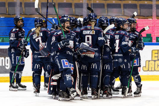 Linköpings spelare jublar