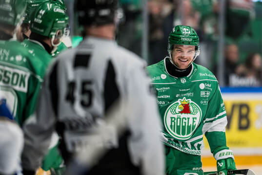 Och Rögles Karson Kuhlman jublar