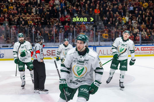 Färjestads Linus Johansson ,Per Åslund och Jack Berglund