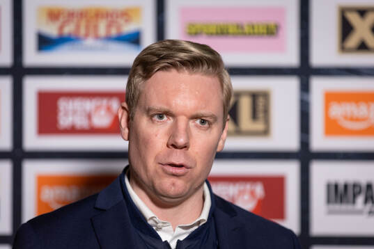 HV71s tränare Anton Blomqvist