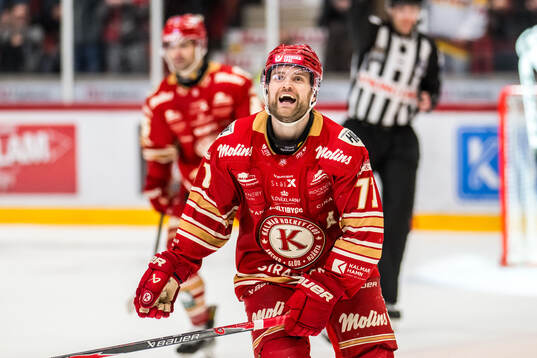 Kalmars Gabriel Olsson jublar