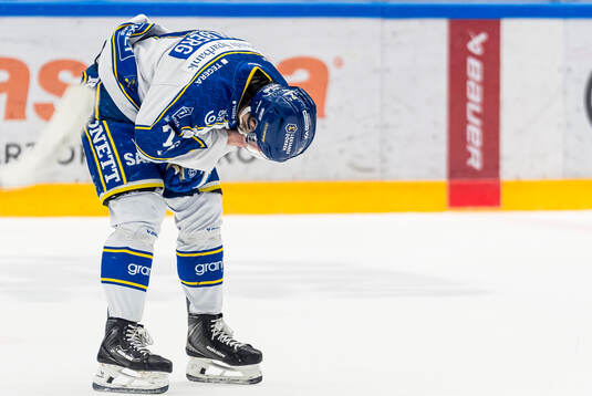 Leksands Marcus Karlberg har ont