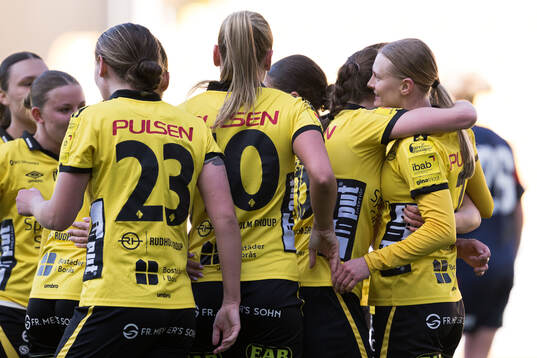 Elfsborgs Hanna Jiozon jublar