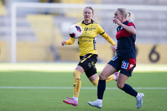 Elfsborgs Hanna Jiozon och Linköpings Jonna Andersson