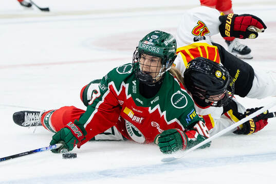 Frölundas Hanna Olsson och Brynäs Hanna Thuvik