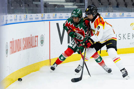 Frölundas Sofie Lundin och Brynäs Sara Cajanova