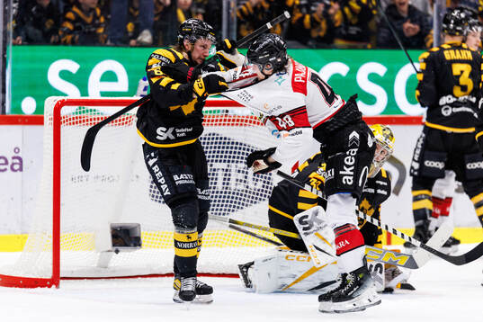 Skellefteås Jonathan Pudas och Malmö Redhawks Lauri