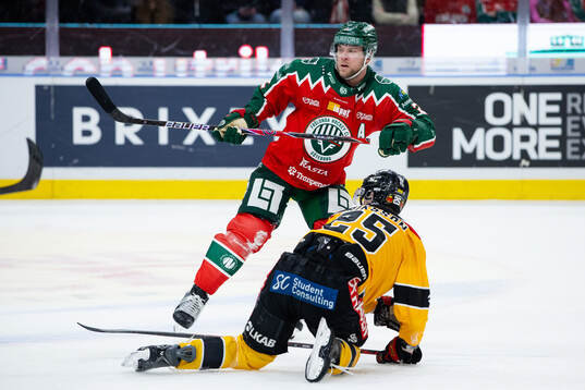 Frölundas Christian Folin och Luleås Filip Eriksson