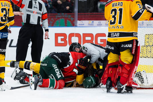 Frölundas Ivar Stenberg och Luleås Oscar Engsund