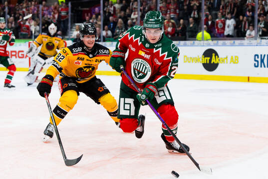 Luleås Otto Leskinen och Frölundas Jere Innala