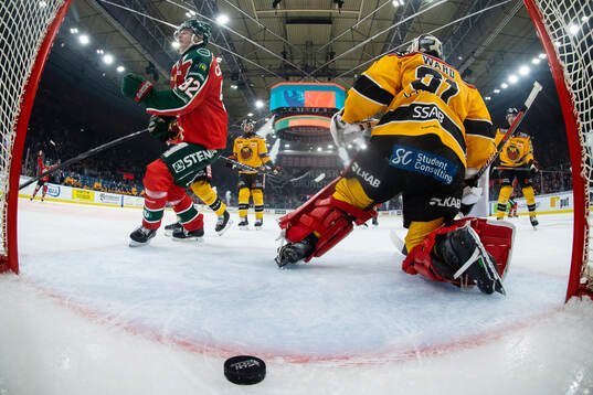 Frölundas Filip Cederqvist jublar