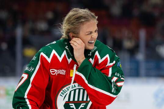 Frölundas Sofie Lundin har ont