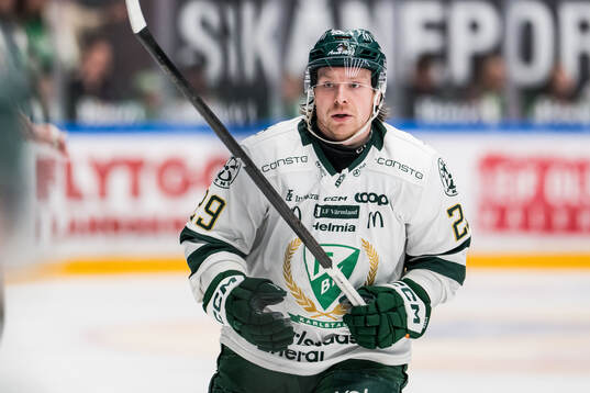 Färjestads Oskar Steen