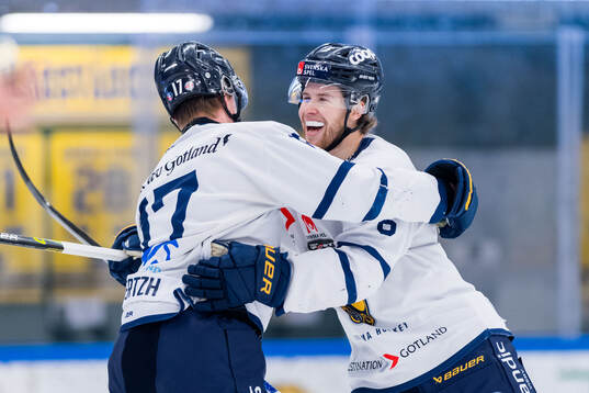 Bla gjennom flere bilder av Ishockey, Kval till Hockeyallsvenskan, Semifinal 1, Tingsryd - Visby Roma