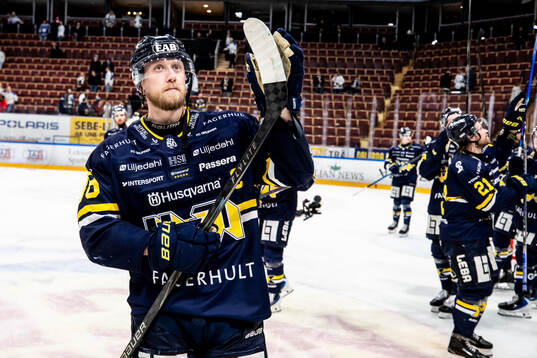 HV71s Olle Alsing jubel