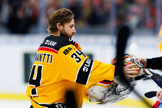 Luleås målvakt Joel Lassinantti