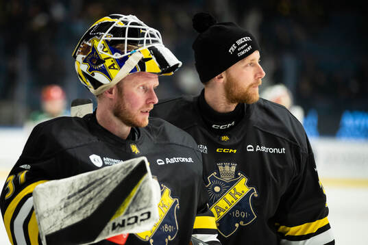 AIKs målvakt Jonas Gunnarsson och målvakt Victor