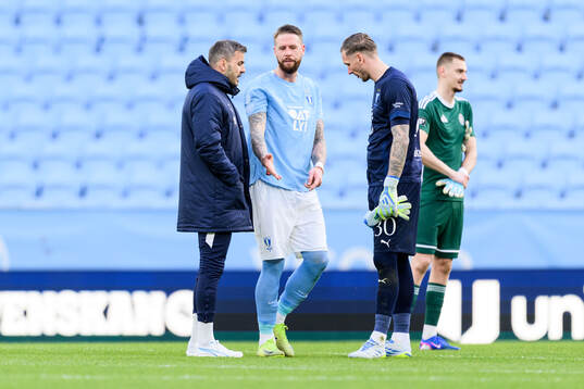 Malmö FFs målvaktstränare Zlatan Azinovic, Pontus