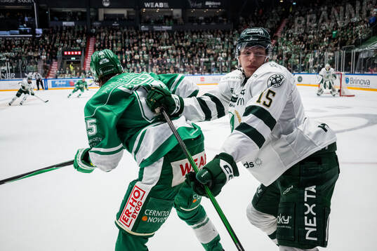 Rögles Gregor Biber och Färjestads Jack Berglund