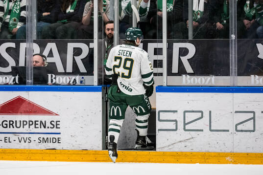 Färjestads Oskar Steen