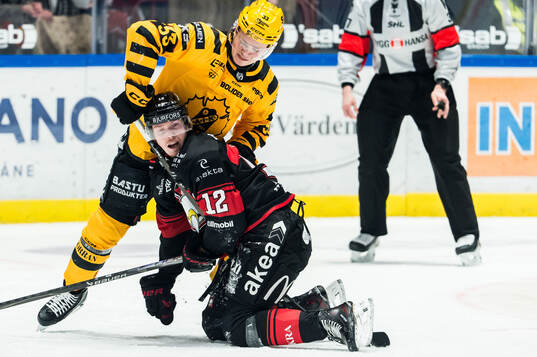 Skellefteås Zeb Forsfjäll och Malmö Redhawks Linus Öberg