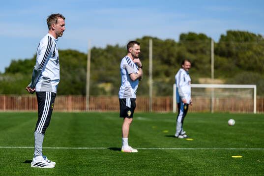 Head coach Graham Potter, assistant coach Sebastian Larsson