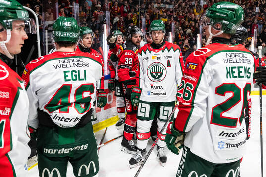 Luleås Oscar Engsund och Frölundas Christian Folin