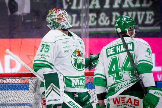 Rögles målvakt Arvid Holm och Calvin De Haan