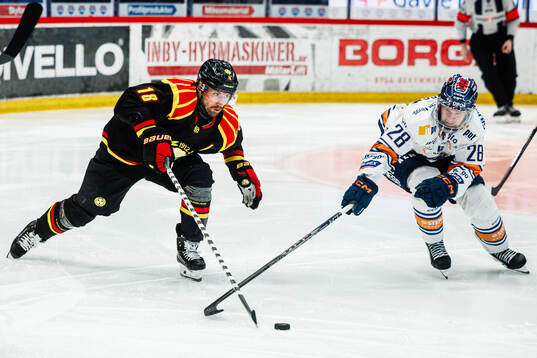 Brynäs Anton Rödin och Växjös Hugo Gustafsson