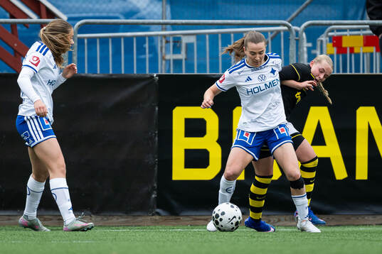 IFK Norrköpings Paula Broddner Klingspor och AIKs Nova