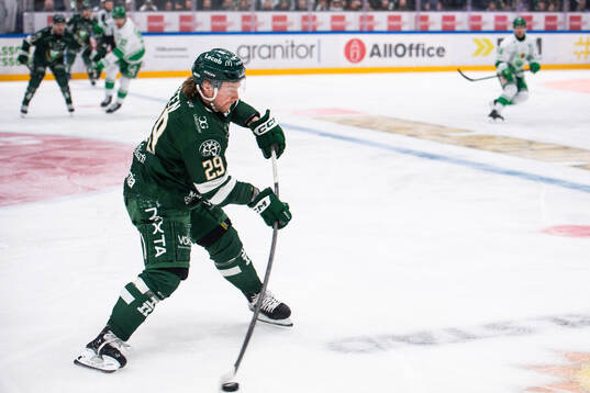 Färjestads Oskar Steen