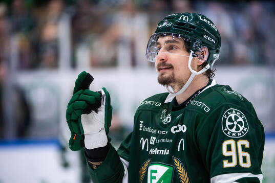 Färjestads David Tomasek