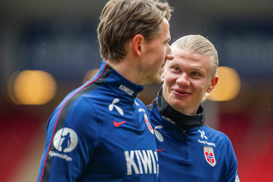 Sander Berge and Erling Braut Haaland of the Norwegian