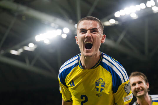 Gustaf Lagerbielke of Sweden celebrates