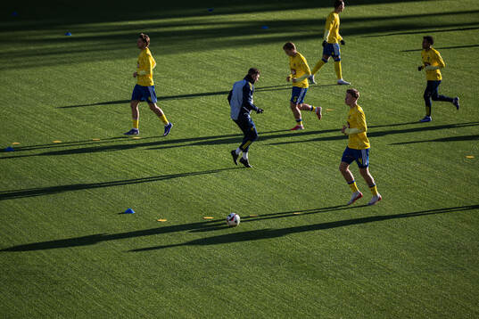 Noah Tolf and Nils Zätterström of Sweden