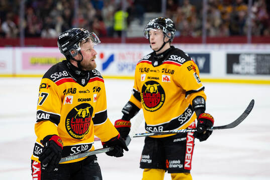 Luleås Linus Omark och Pontus Andreasson