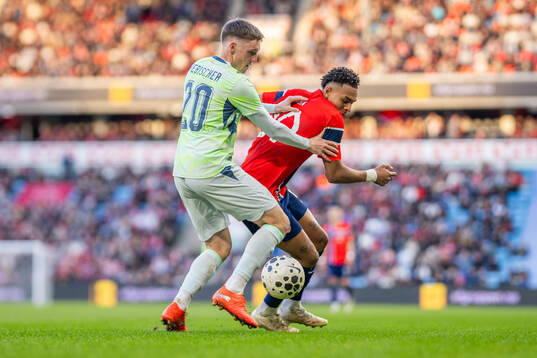 Michel Aebischer of Switzerland and Antonio Nusa of Norway