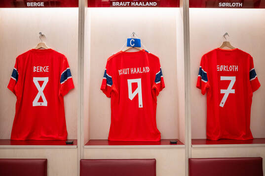 The kits of Sander Berge, Erling Braut Haaland and