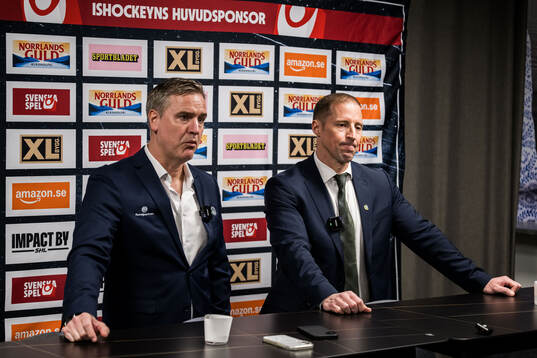 Rögles tränare Dan Tangnes och Färjestads tränare Cam