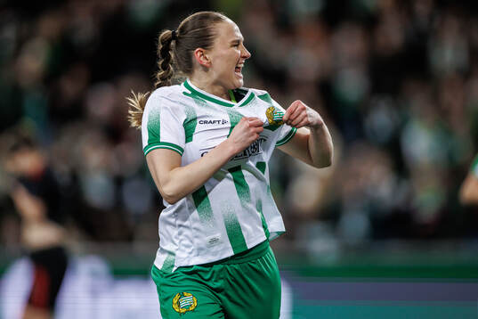 Vilde Hasund of Hammarby celebrates the 2-0 goal