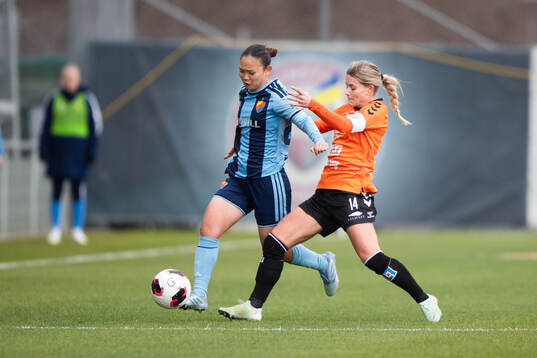 Djurgårdens Urara Watanabe och Kristianstads Tilda Persson