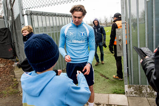 Oscar Sjöstrand träffar supportrar