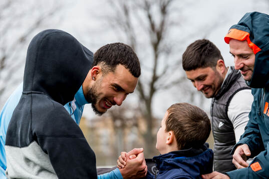Andrej Djuric och supportrar