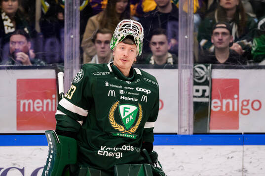 Färjestads målvakt Emil Larmi