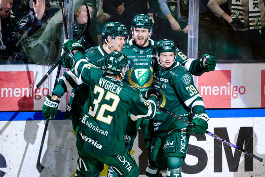 Färjestads Adam Ollas Mattsson, Radim Zohorna och Luke