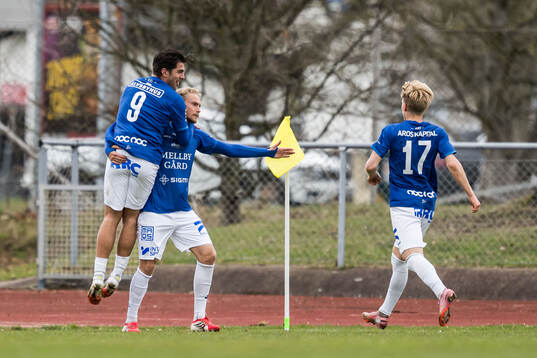 Trelleborgs Emil Orheim Jaf och Johan Brannefalk jublar